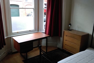 10 bed house, Lake street, Forest park, Nottingham, NG74BT - Image 4